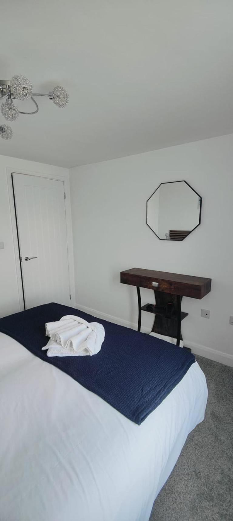 Cosy 2-Bed Apartment In Nettleham Lincoln Extérieur photo