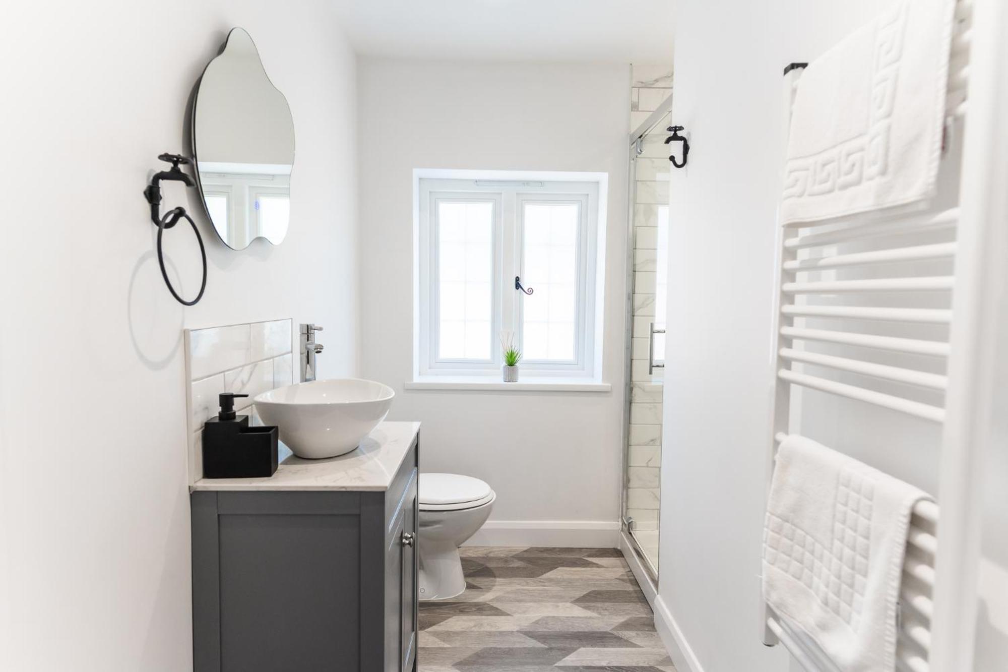 Cosy 2-Bed Apartment In Nettleham Lincoln Extérieur photo